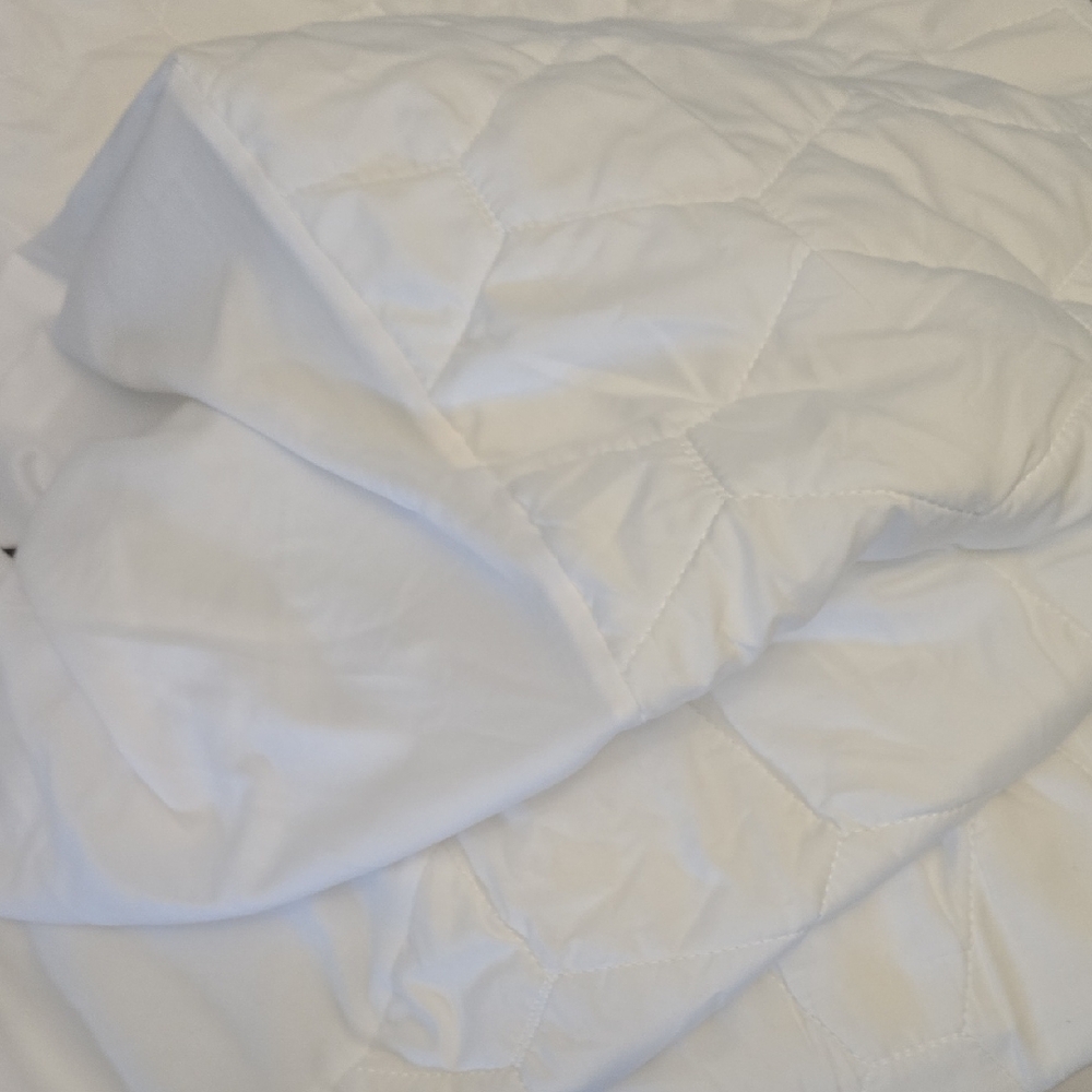 California King Mattress Protector Waterproof, 100% Waterproof Quilted Fitted Ma